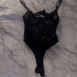 black corset bodysuit🩷